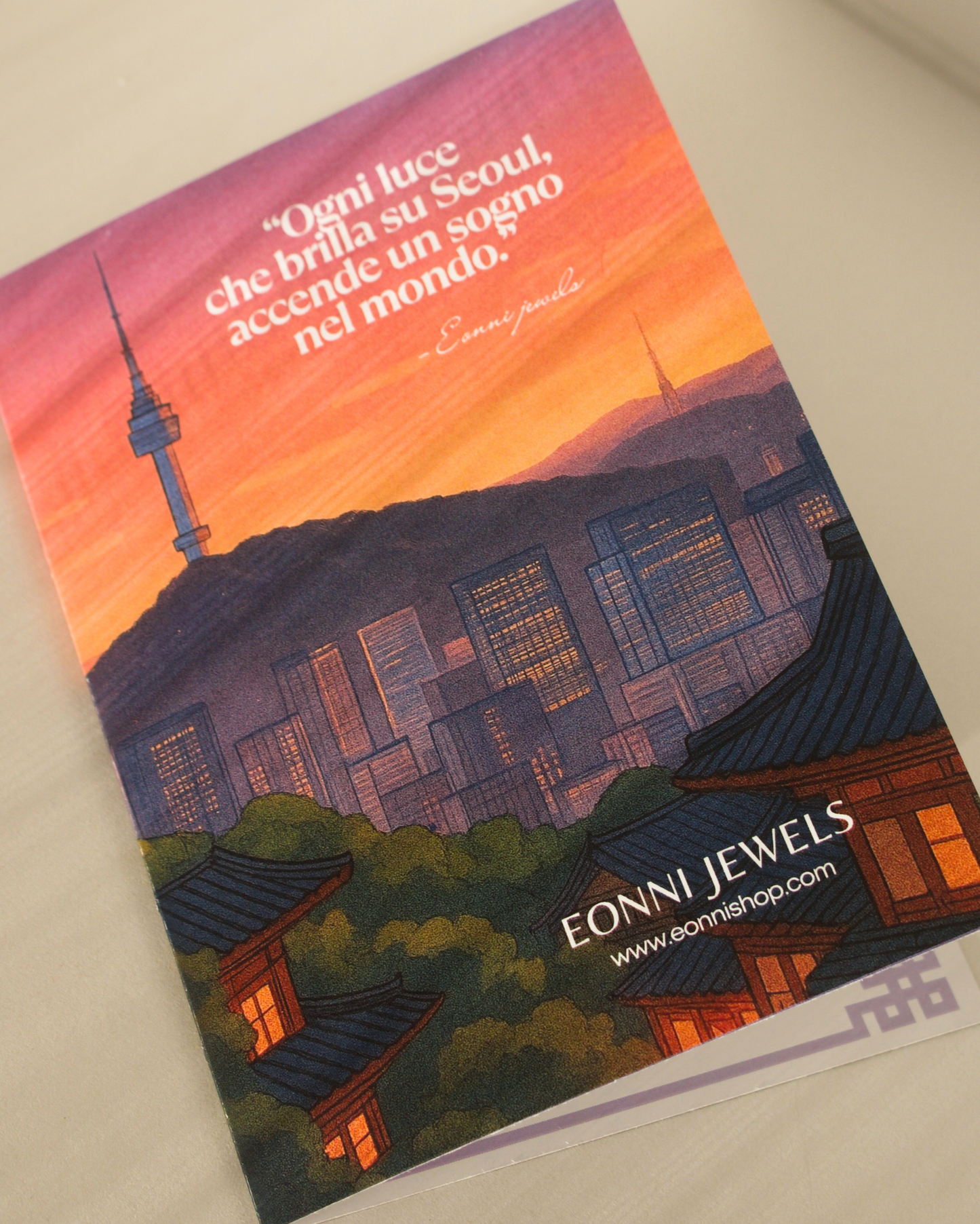 Collana Essenza con Ciondolo Seoul Tower