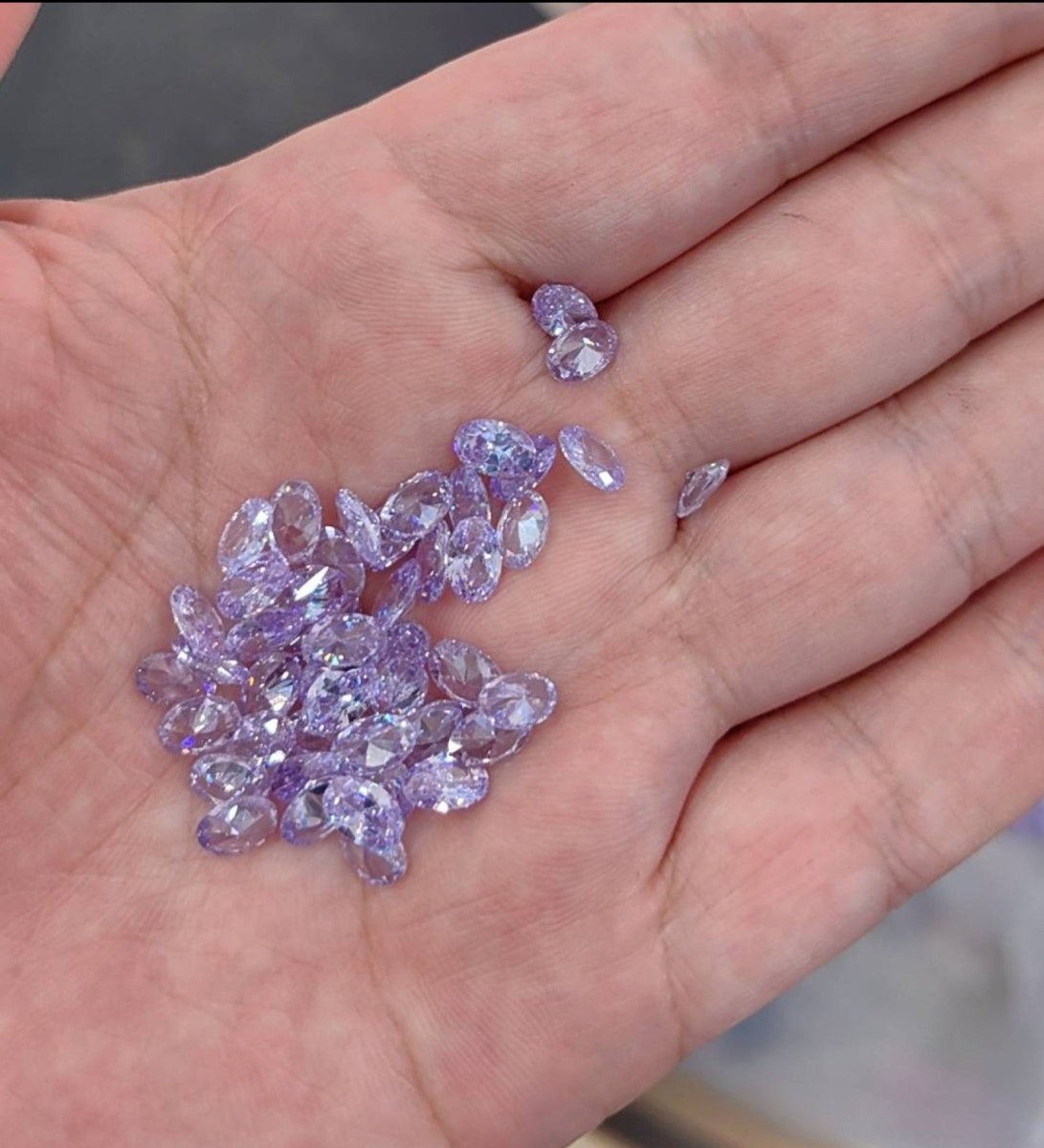 ORECCHINO LONG TAE FLOWER - EONNI JEWELS