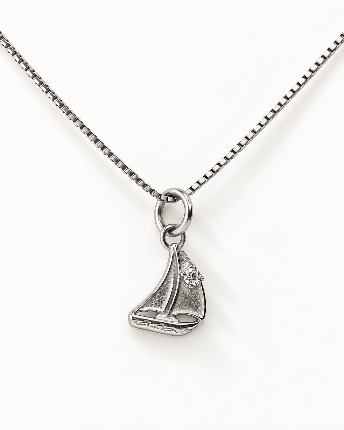 Ciondolo Barca Swim Eonni Jewels in acciaio 316L silver con zircone